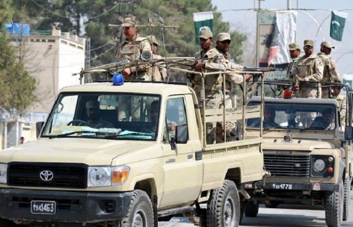 القوات الباكستانية تعتقل ستة إرهابيين بينهم أحد قادة تنظيم القاعدة