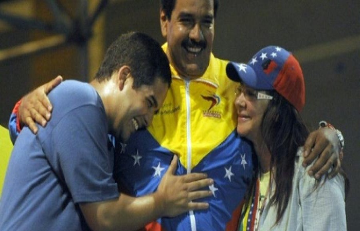 انتخاب ابن الرئيس الفنزويلي مادورو عضوا في الجمعية التأسيسية