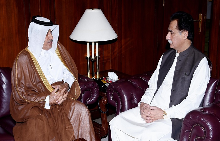 رئيس البرلمان الوطني الباكستاني يدعو المستثمرين القطريين إلى الاستثمار في بلاده