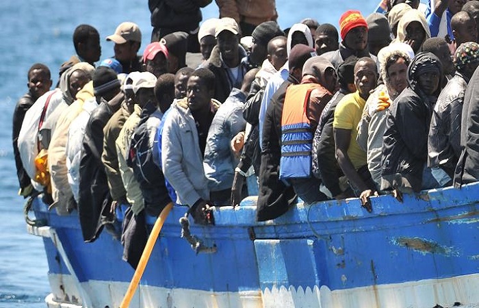 روما تتفق مع طرابلس على تمويل مراكز احتجاز المهاجرين في ليبيا