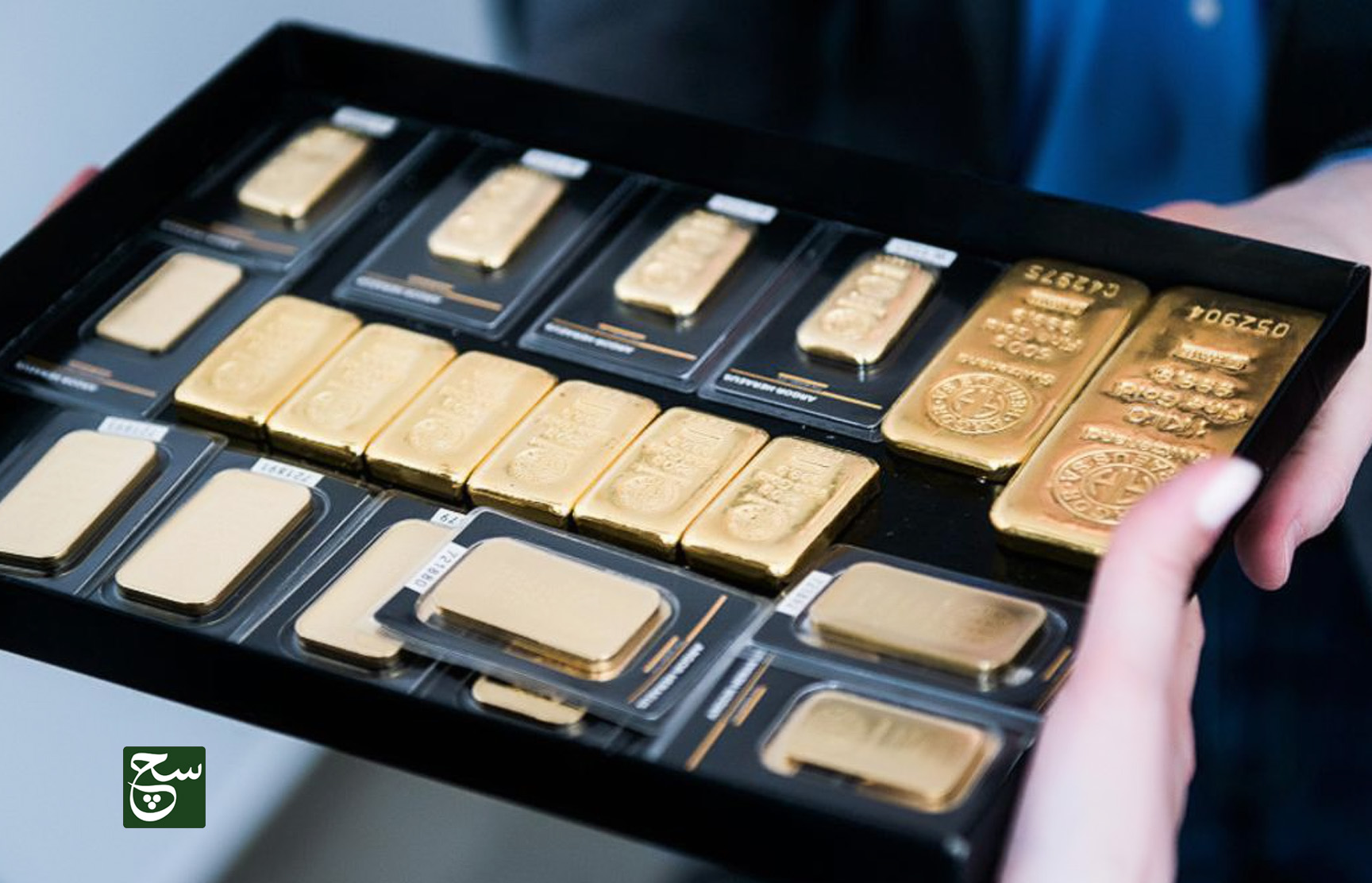 الذهب يقلص خسائره بفعل بيانات أميركية ضعيفة