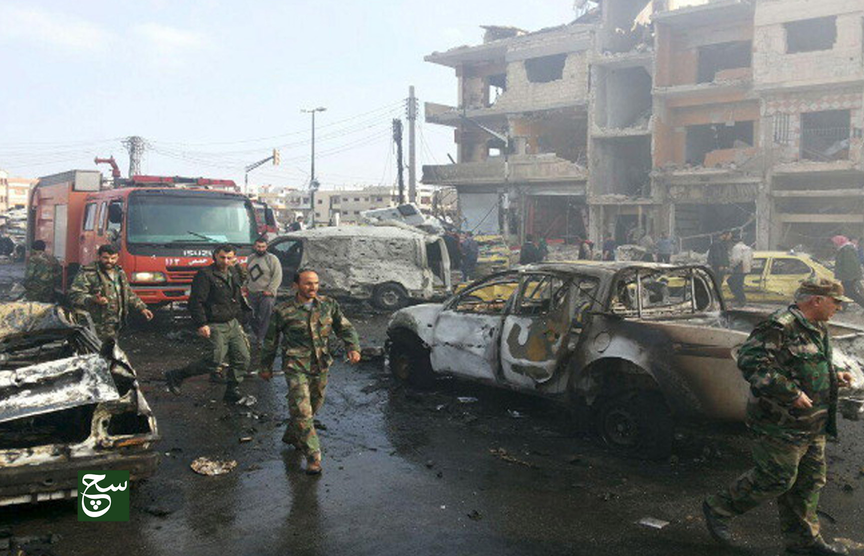 استشهاد 10  أشخاص بينهم ضابط أمن كبير في هجمات انتحارية على مراكز أمنية في مدينة حمص السورية