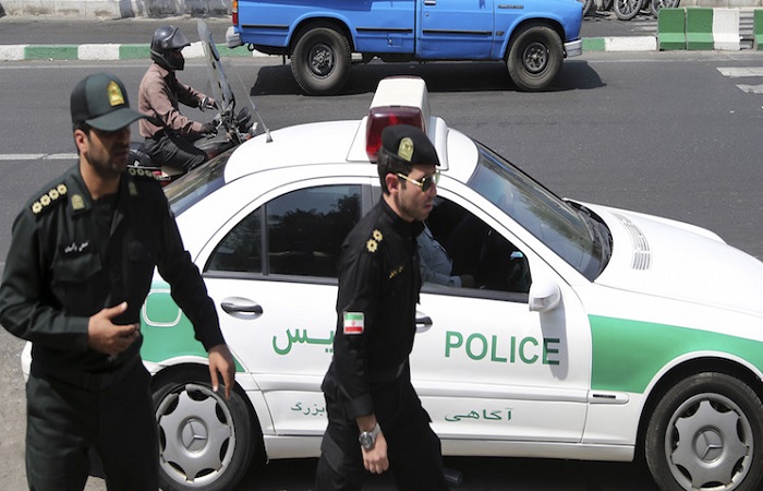 إيران: اعتقال 7 أشخاص في محافظة فارس للاشتباه بانتمائهم الى داعش