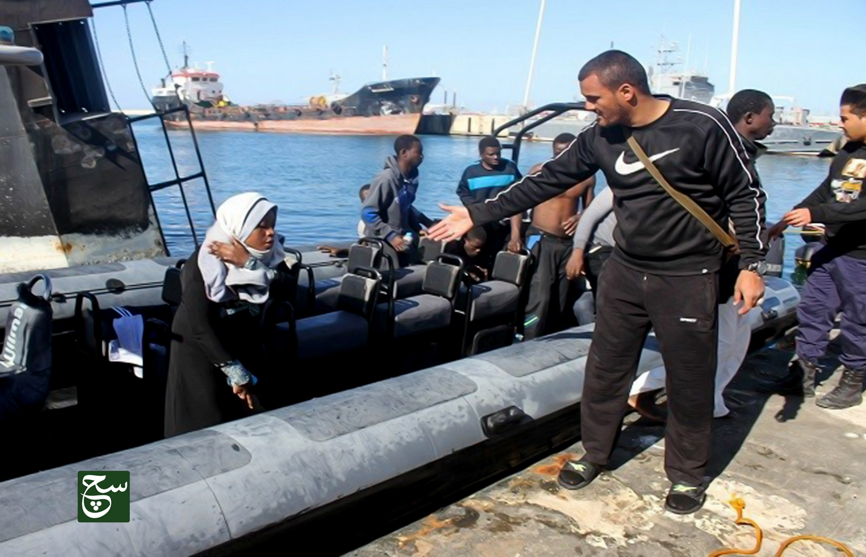 خفر السواحل الليبي ينقذ 215 مهاجرا في المتوسط