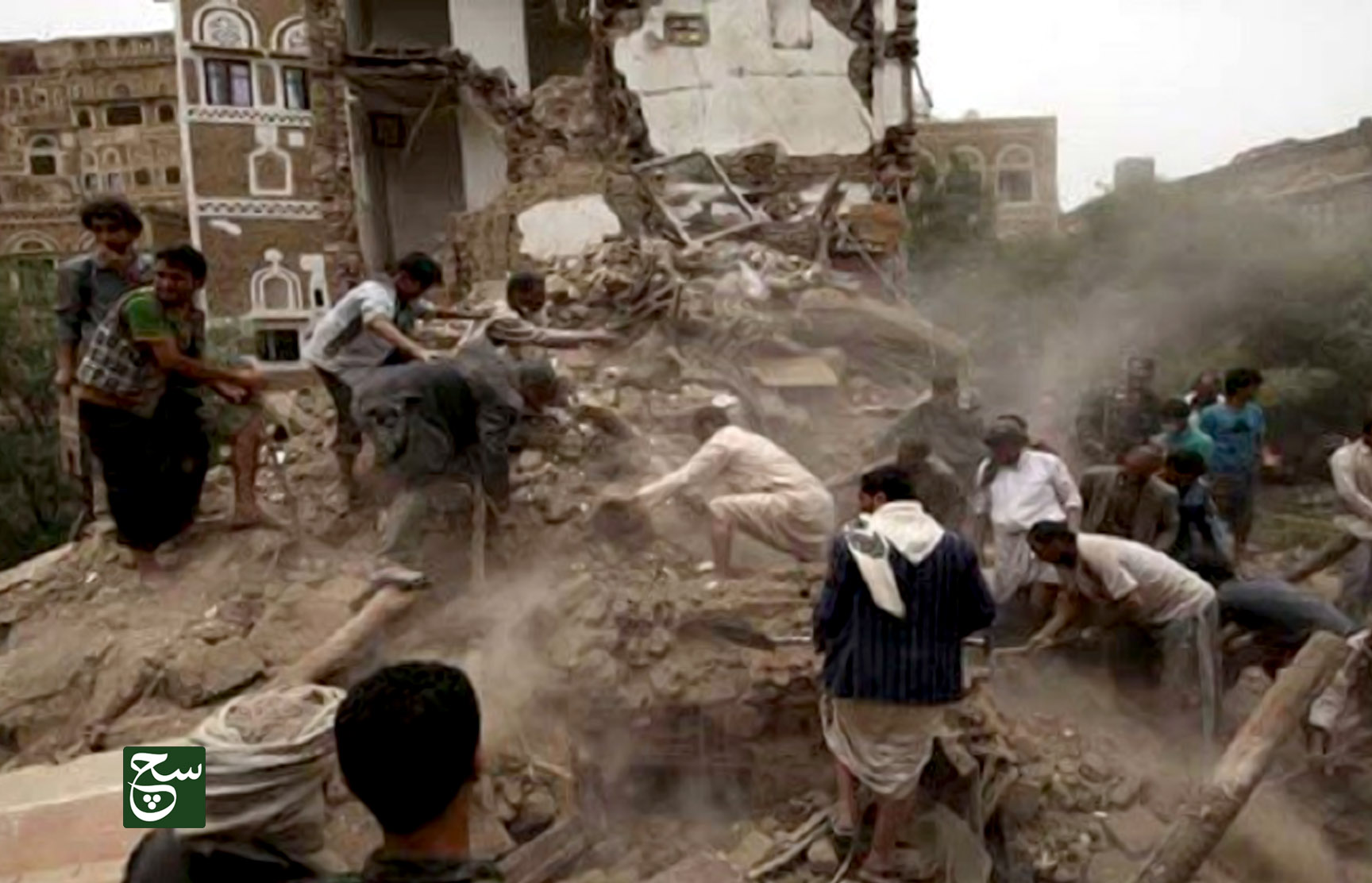 الحوثيون: مجلس عزاء أرحب قصف بصاروخ للناتو