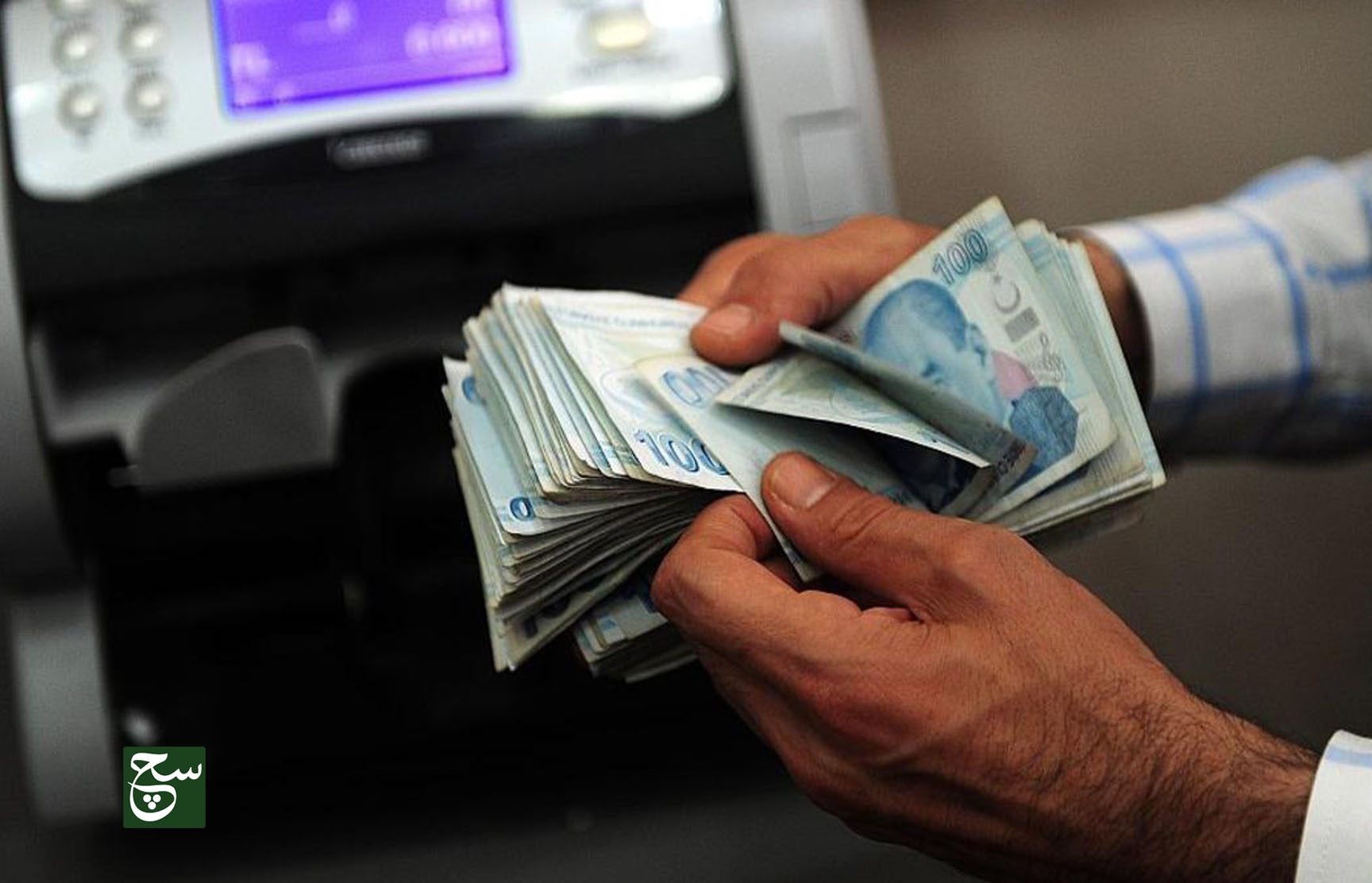 انخفاض قياسي جديد لليرة التركية مقابل الدولار