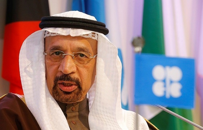 الفالح يستبعد تأثير الازمة مع قطر على اتفاق تخفيض إنتاج النفط