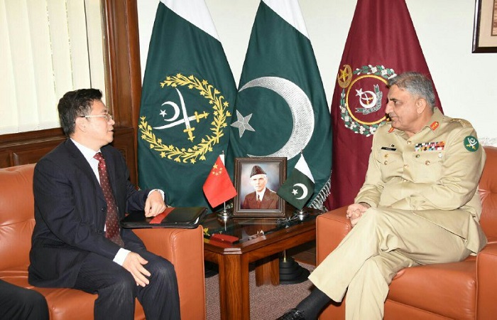 المبعوث الصيني الخاص لأفغانستان يلتقي مع رئيس أركان الجيش الباكستاني
