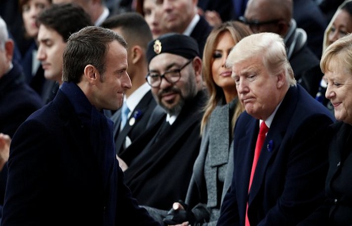 ترامب يعلق على تراجع ماكرون أمام الاحتجاجات في فرنسا