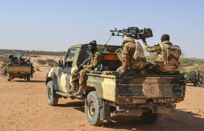 مقتل 12 مدنيا في هجوم شنه جهاديون في شمال شرق مالي