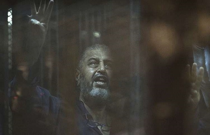 مصر: اعتقال ابنة خيرت الشاطر و10 آخرين لانتمائهم لجماعة “الإخوان المسلمين”