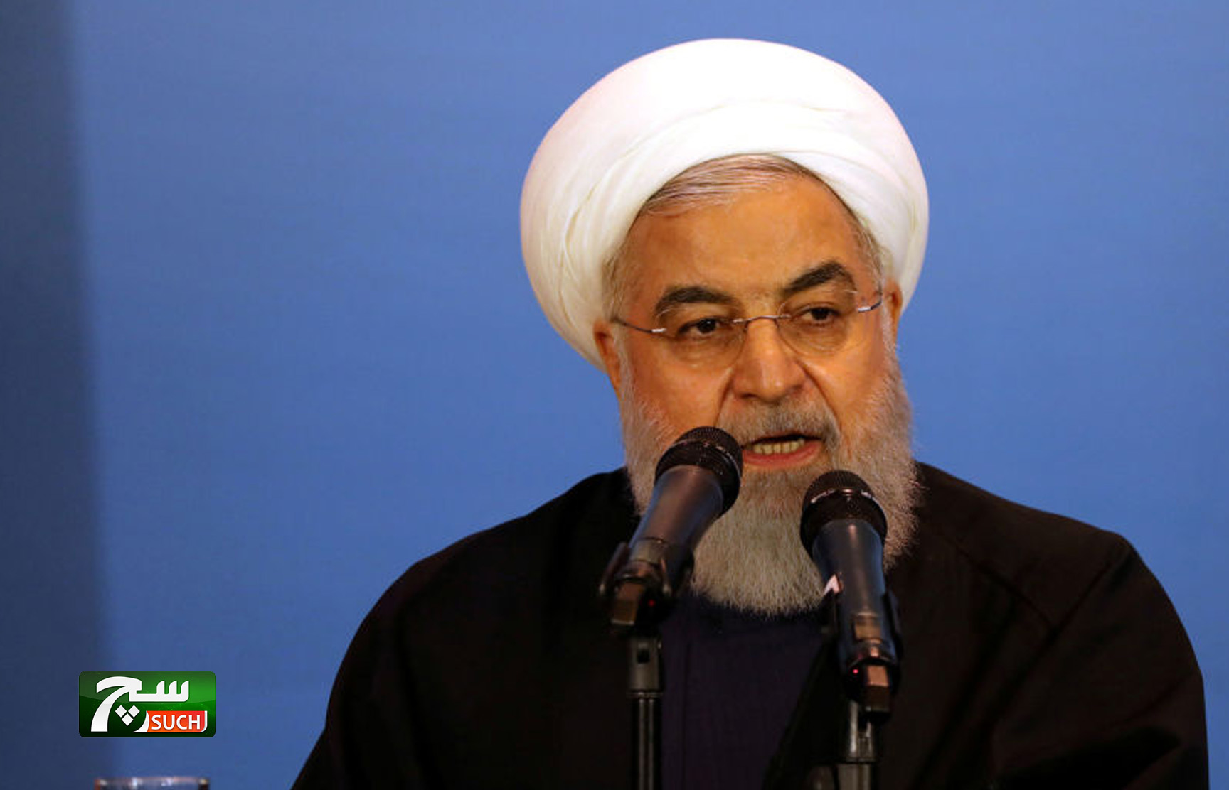 روحاني يهدد بخطوة ثالثة 