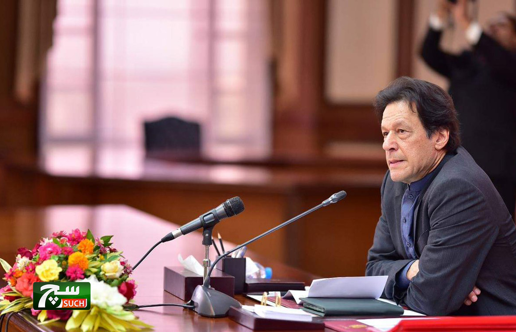 رئيس الوزراء الباكستاني يحث الجالية التجارية على لعب الدور الفعال لتحقيق الاستقرار الاقتصادي في البلاد
