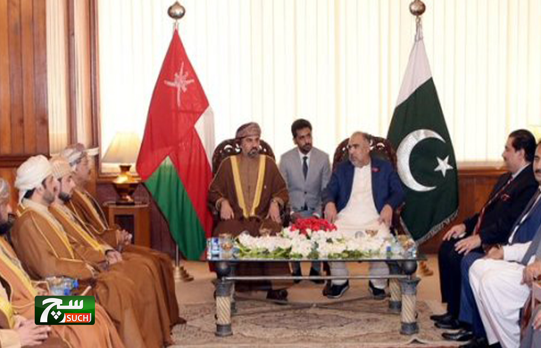 وفد برلماني من سلطنة عمان يزور مبنى البرلمان الوطني الباكستاني