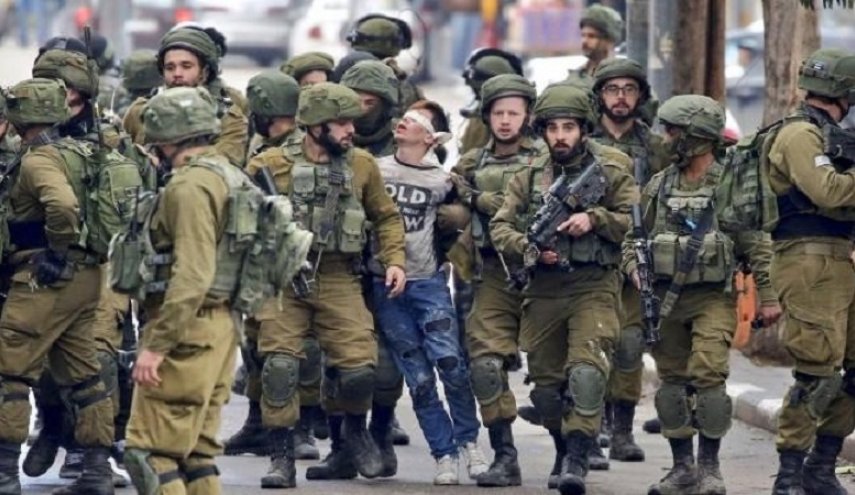 اعتقال أكثر من ۴۰۰ طفل فلسطيني منذ بداية العام