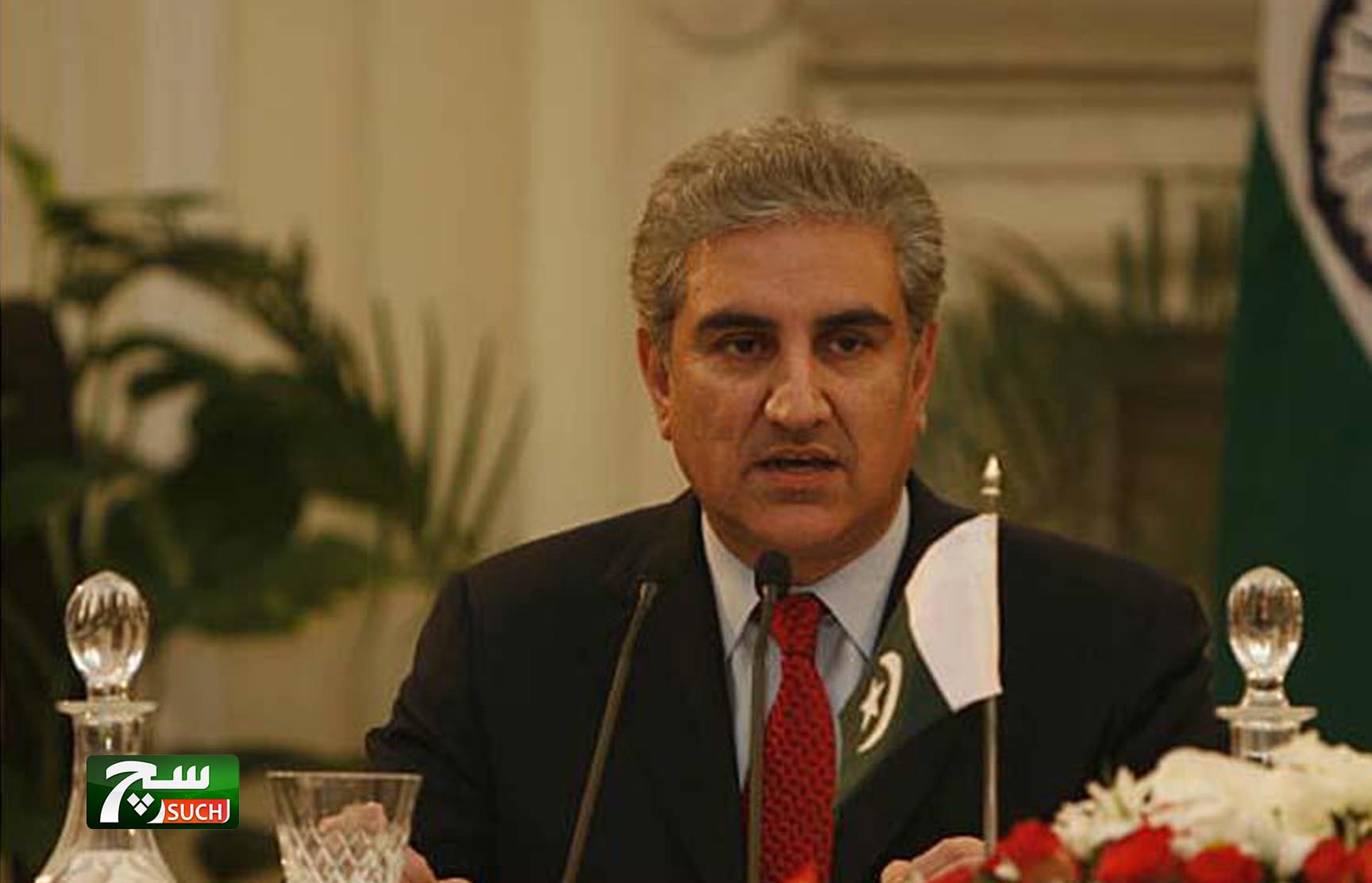 وزير خارجية باكستان يؤكد على تطوير العلاقات الاقتصادية والتجارية مع ايران