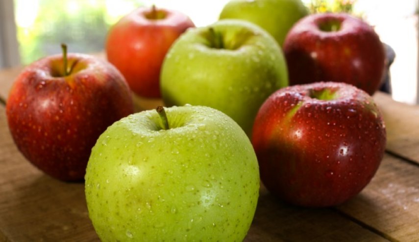 أيهما الأفضل لجسم الإنسان التفاح الأحمر ام الأخضر؟