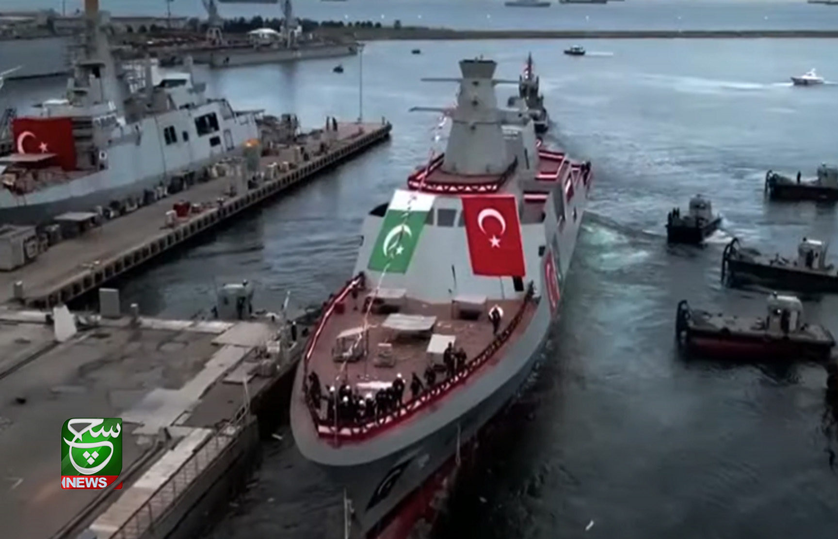 تركيا تنزل إلى المياه سفينة عسكرية جديدة طورتها لصالح باكستان