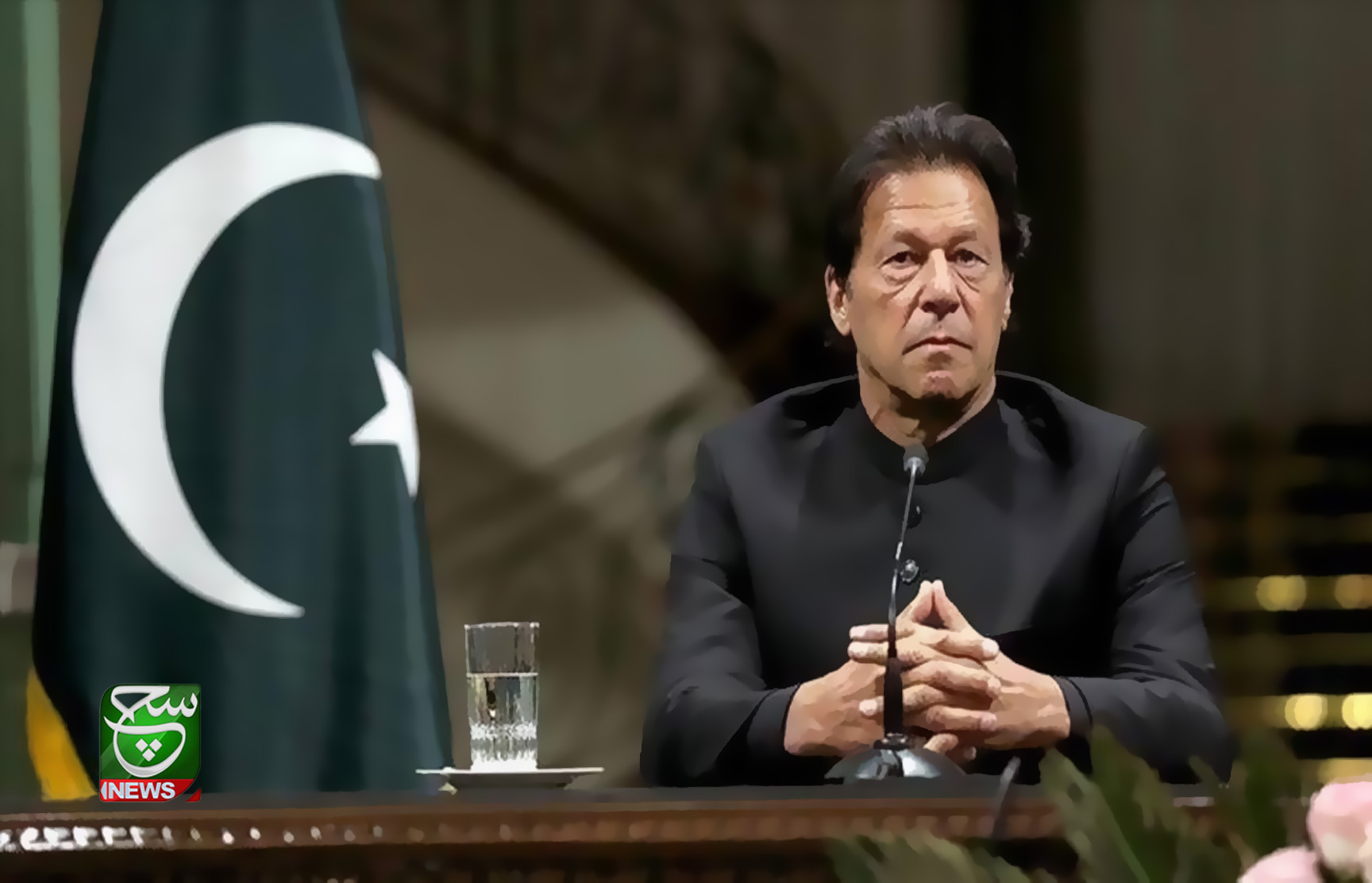 عمران خان يحث حكومة باكستان على إجراء محادثات حول انتخابات مبكرة